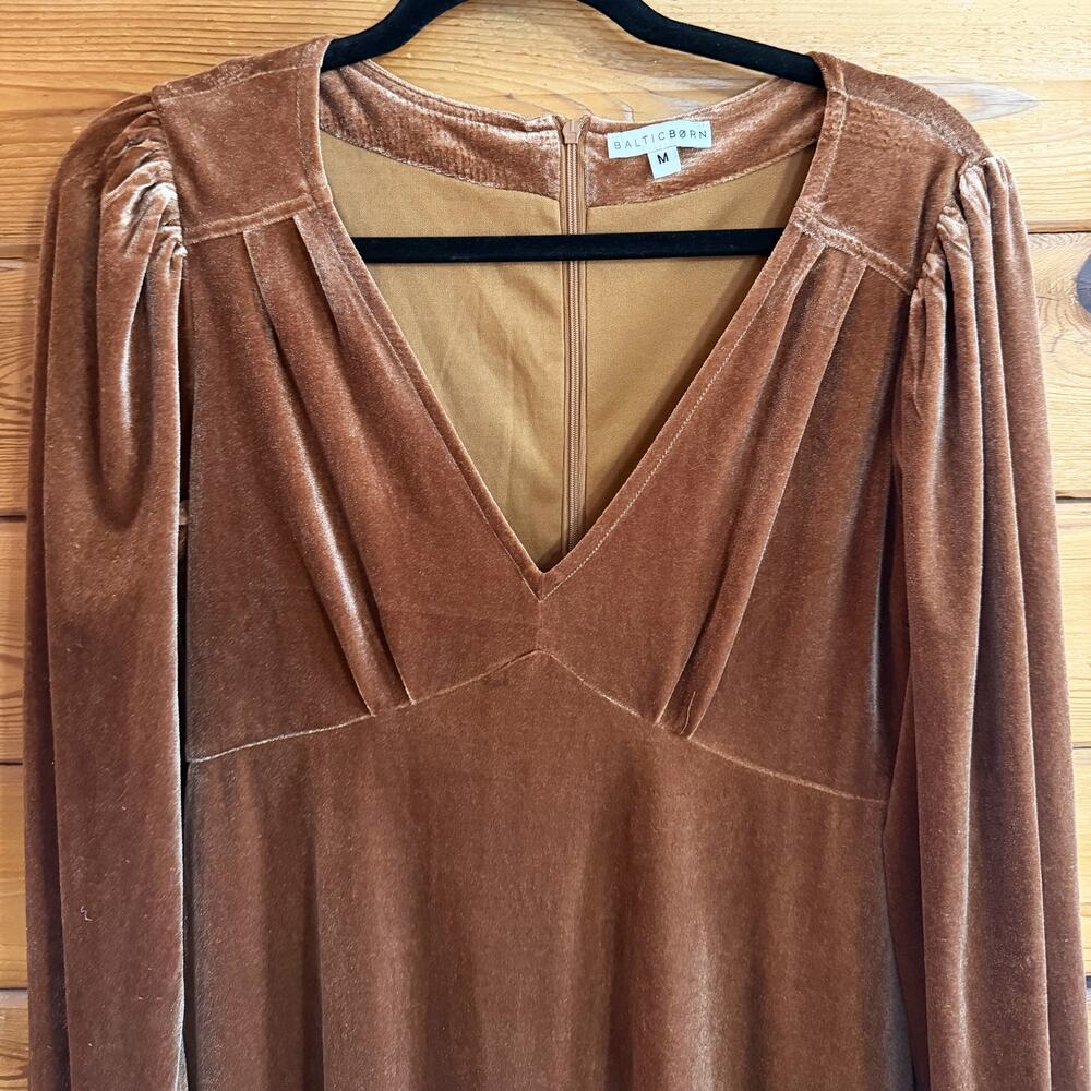 Baltic Born Velvet Love Sleeve V-Neck Dress Medium Copper - Picture 2 of 6